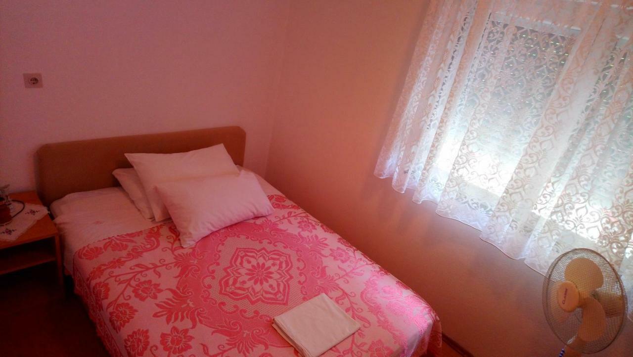 Apartmani Nimcevic Biograd Na Moru Eksteriør bilde