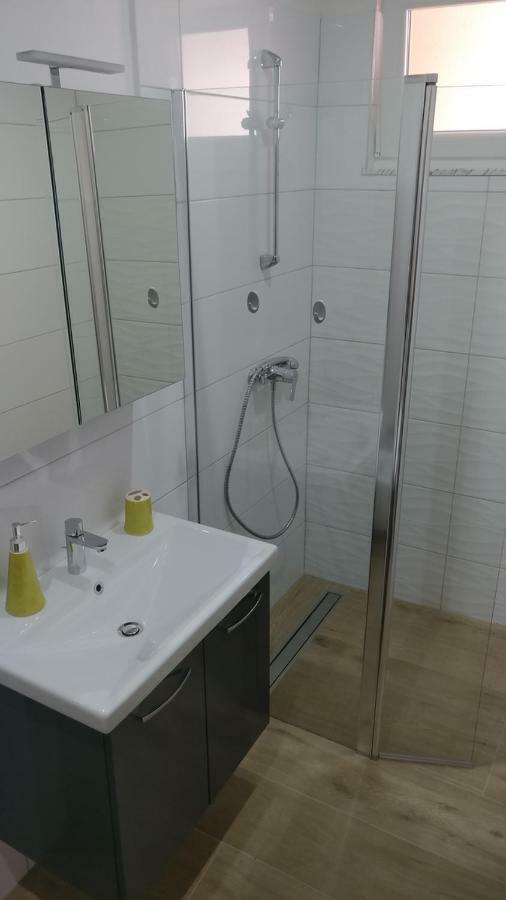 Apartmani Nimcevic Biograd Na Moru Eksteriør bilde