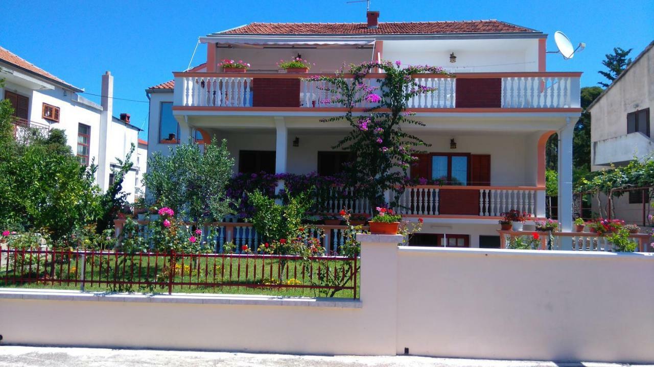 Apartmani Nimcevic Biograd Na Moru Eksteriør bilde