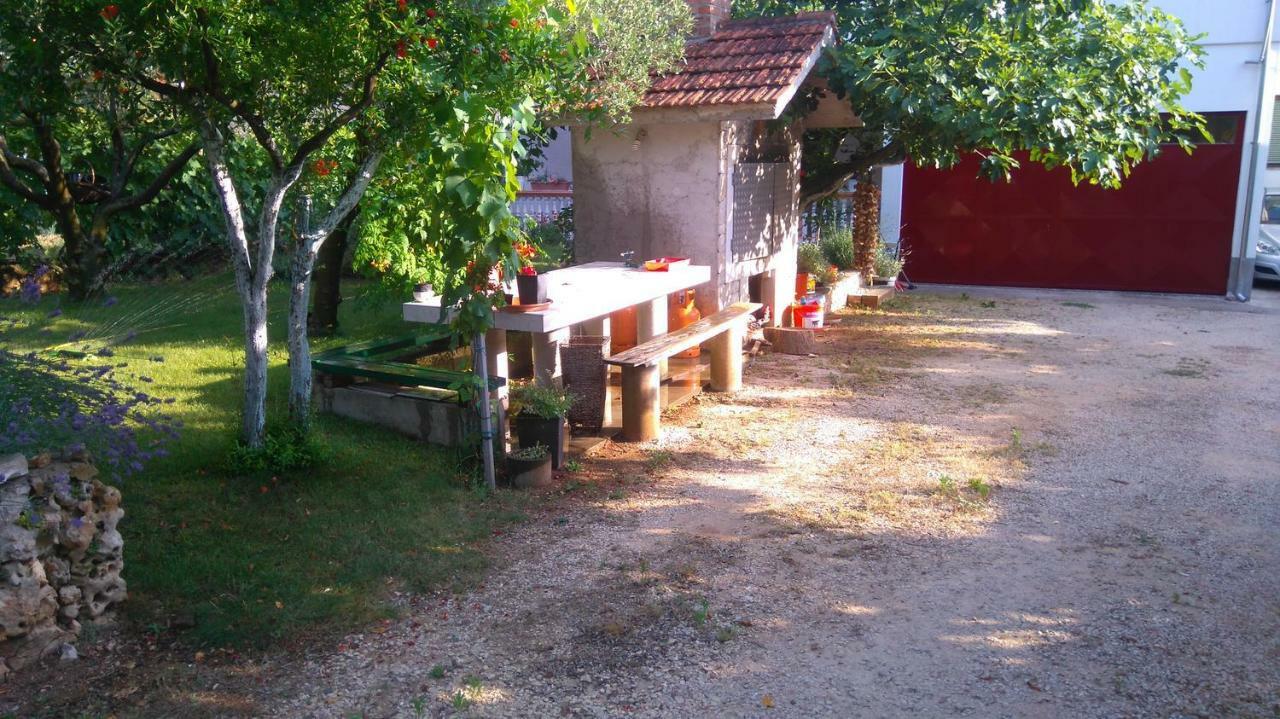 Apartmani Nimcevic Biograd Na Moru Eksteriør bilde