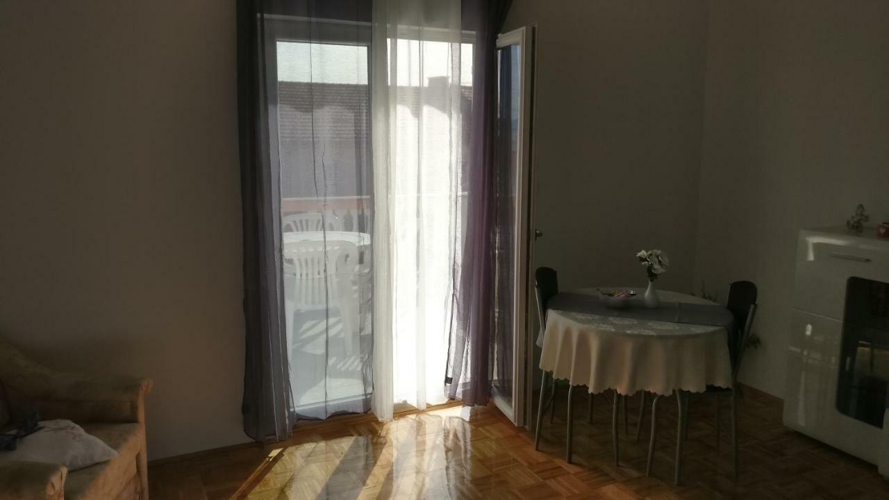 Apartmani Nimcevic Biograd Na Moru Eksteriør bilde